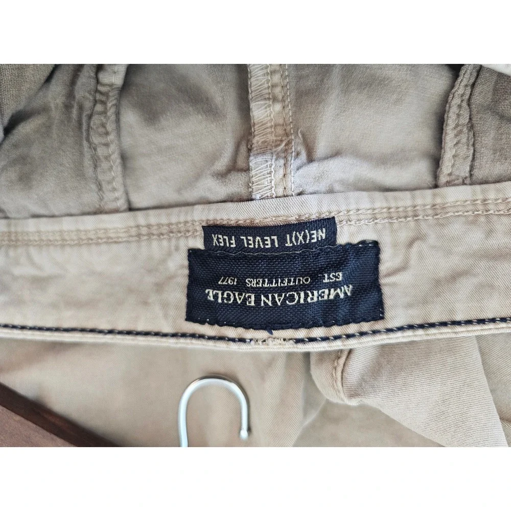 Classic American Eagle Chino Shorts Mens 32 Khaki Tan Ne(x)t Level Flex Stretch